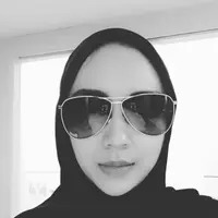 Aura Kasih sesaat belum bertolak ke Tanah Suci. (Instagram @aurakasih)