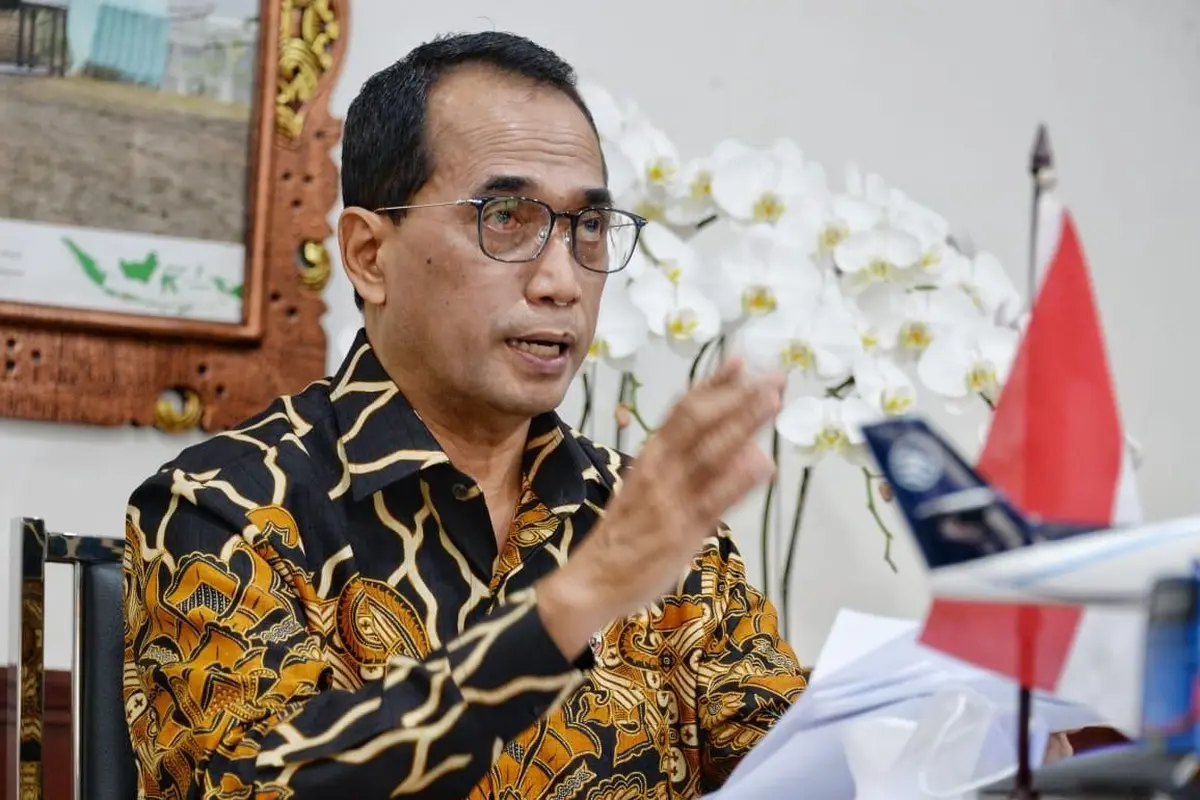 Menteri Perhubungan (Menhub) Budi Karya Sumadi mengapresiasi Perusahaan Listrik Negara (PLN) yang telah meluncurkan aplikasi “Charge.In”.  (Foto: Kemenhub)