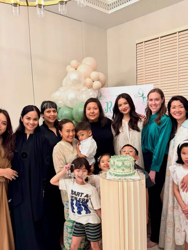Rayakan Ultah ke-40 di Malaysia, Ini 7 Momen Haru Raline Shah Bernuansa Buka Puasa