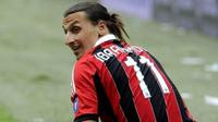 Zlatan Ibrahimovic (c) AFP