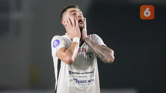BRI Liga 1 2021: Persib Bandung vs Persipura Jayapura
