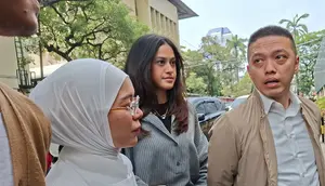 Lesti Kejora & Asila Maisa Sambangi Polda Metro Jaya Terkait Kasus Hoax Selingkuh Rizky Billar