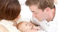 Bahagia atau tidaknya orangtua dengan kehadiran anak pertama bisa menjadi salah satu indikasi kehadiran anak selanjutnya