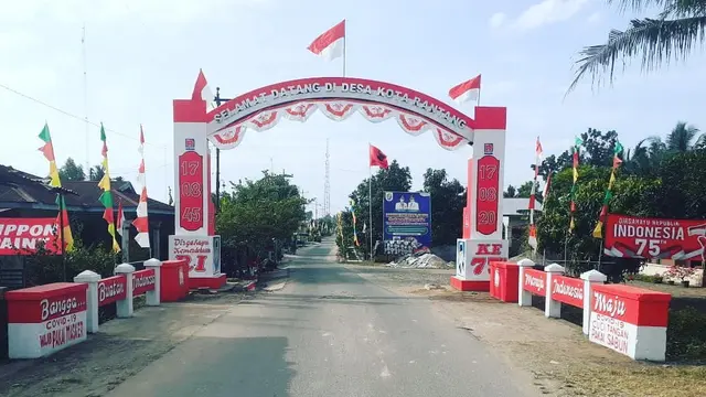 Gapura Melengkung: Klasik nan Megah