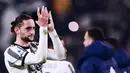 Pemain Juventus, Adrien Rabiot, saat melawan Fiorentina pada laga Liga Italia di Stadion Juventus, Turin (12/2/2023). Kontrak Rabiot bersama Juventus akan berakhir pada bulan Juni nanti. Mu bisa mengangkut pemain yang telah mencetak 10 gol dan empat assist dari 35 pertandingan bersama Nyonya Tua tersebut. (AFP/Marco Bertorello)