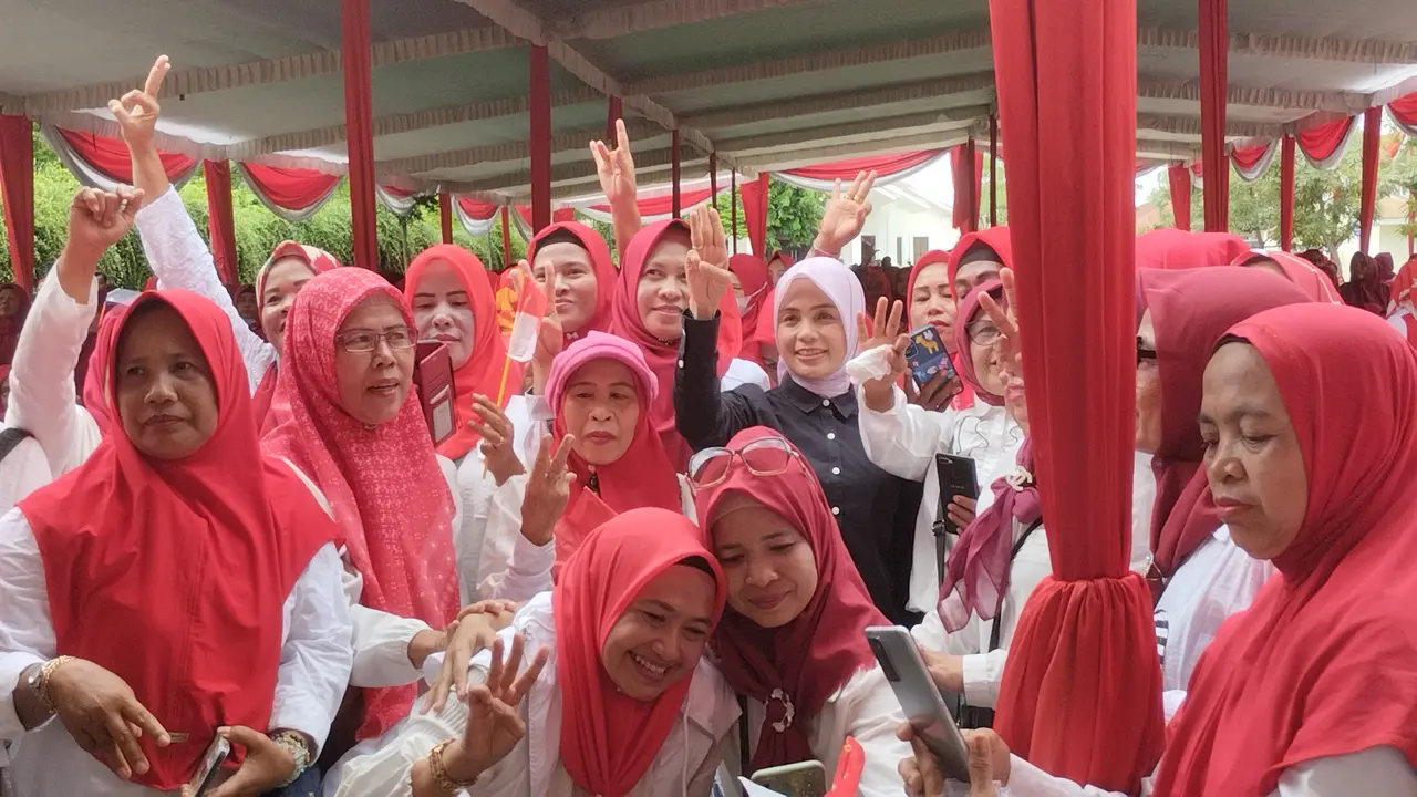 Istri Ganjar Pranowo, Siti Atikoh Supriyanti Safari Politik di Palembang