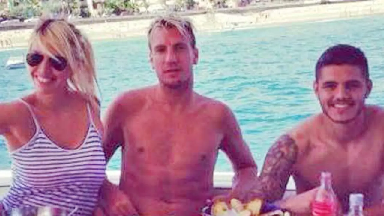 Cinta Segitiga Icardi-Wanda-Maxi Lopez Masuki Babak Baru (BERES)