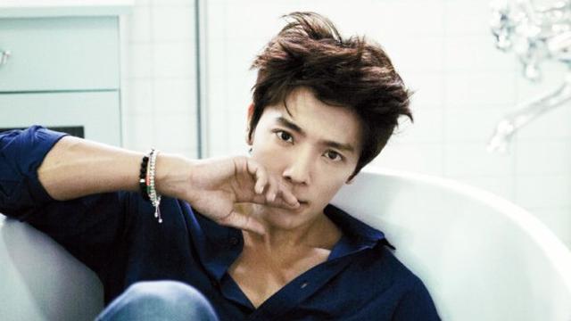 4 Artis K-Pop Pria dengan Bokong Terseksi