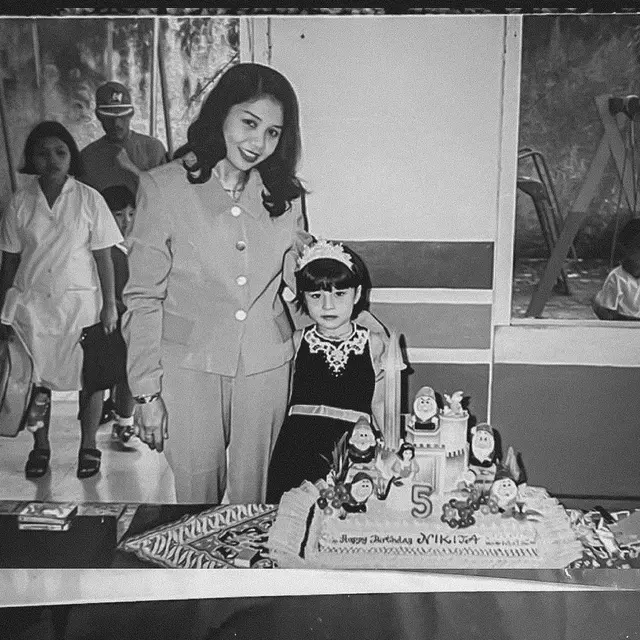 6 Potret Lawas Ulang Tahun Nikita Willy Waktu Kecil, Penampilannya Bikin Gemas