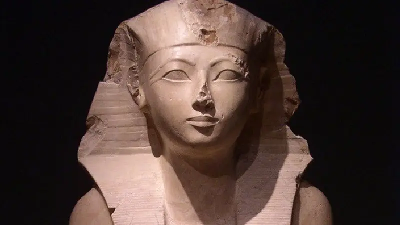 Hatshepsut, Ratu Mesir Sukses yang Jadi Wanita Terkaya Dunia