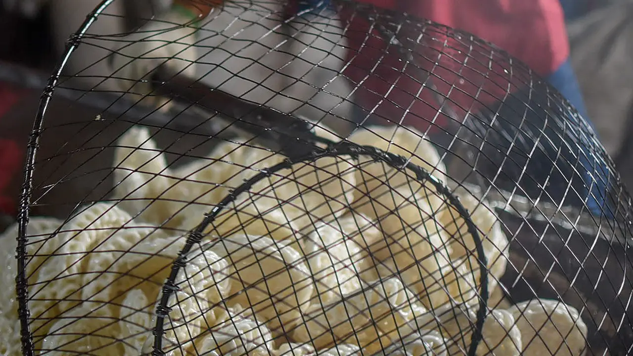 Produksi Kerupuk Saat Pandemi Covid-19