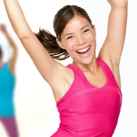 OMG, sebuah mal di Jawa Timur ini lagi jadi bulan-bulanan netizen. Pasalnya mereka menggelar senam dan pesertanya rata-rata berbikini! 