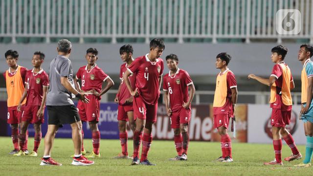 Kekecewaan Pemain Timnas U-17 Indonesia Usai Dilumat Malaysia 1-5