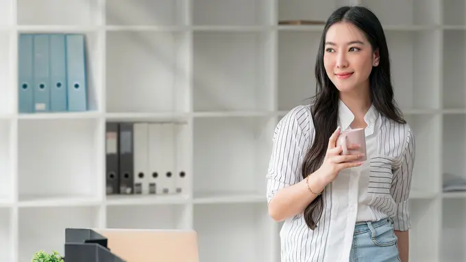 perempuan dan 28 agustus menjadi kuat