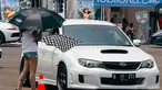 Puluhan penggemar kendaraan mewah beradu keterampilan dalam Supercar Experience di Jakarta, Sabtu (1/11/2014). (Liputan6.com/Faizal Fanani)