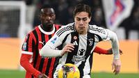Gelandang Juventus,&nbsp;Kenan Yildiz, mengalami cedera saat timnya menang 2-0 atas AC Milan pada laga pekan ke-21 Serie A di Allianz Stadium, Minggu (19/1/2024) dini hari WIB. (AFP/Isabella BONOTTO)