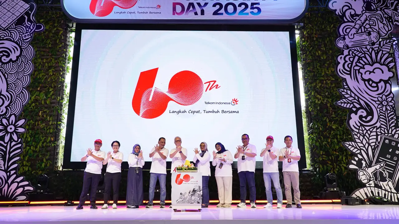 Rayakan 6 Dekade, Telkom Usung Semangat ‘Langkah Cepat, Tumbuh Bersama’ Dorong Transformasi Digital Indonesia