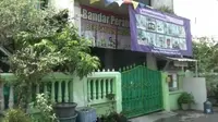 Salah satu kediaman terduga teroris jaringan Jamaah Islamiyah (JI) di Kelurahan Harapan Jaya, Bekasi Utara, Kota Bekasi, Jawa Barat. (Liputan6.com/Bam Sinulingga)