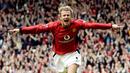 David Beckham - Pemain yang pernah menjadi ikon Manchester United ini tercatat 11 tahun berada di Old Trafford. Hubungan yang kurang baik dengan Sir Alex Ferguson membuat Beckham akhirnya memilih hengkang ke Real Madrid pada tahun 2003. (AFP/Paul Barker)
