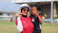 Foto: Dua Medali Emas SEA Games 2025 Diananda Choirunisa untuk Anak Keduanya