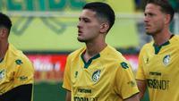 Justin Hubner menjalani debut bareng Fortuna Sittard di ajang Eredivisie saat melawan Go Ahead Eagles hari Sabtu (09/08/2025) dini hari WIB. (X/Fortuna Sittard)
