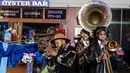 FBI menyebut tindakan tersangka sebagai terorisme atau sesuatu yang telah direncanakan. (ANDREW CABALLERO-REYNOLDS/AFP)