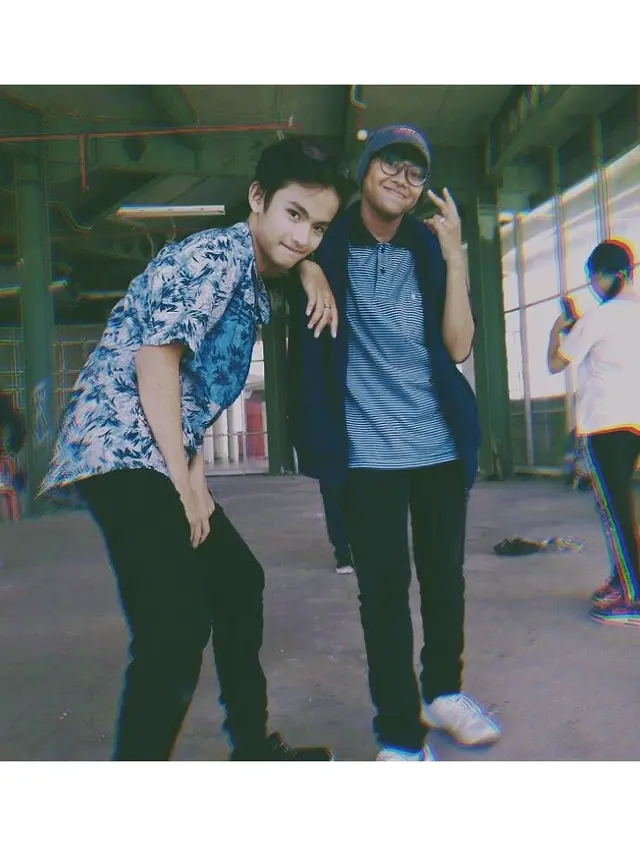 Mirip V BTS (Sumber: Instagram/marcellangg)