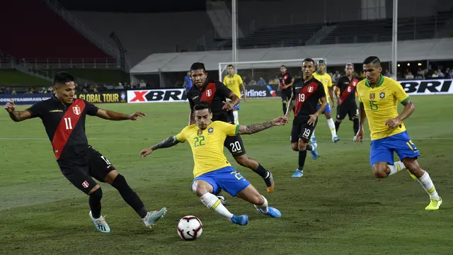Timnas Brasil vs Peru