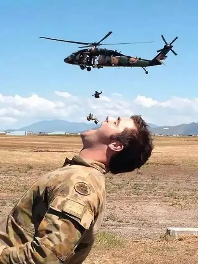 6 Momen Lucu Tentara Berusaha Lepas Stres, Tingkahnya Ada-Ada Saja