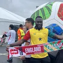 Foto Eksklusif: Lautan Putih dan Merah-Kuning-Hijau, Keseruan Suporter Inggris dan Ghana Warnai Gillette Stadium