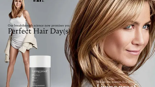 Jennifer Aniston Bikin Produk Perawatan Rambut