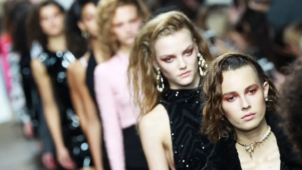 Topshop Unique Fall 2017