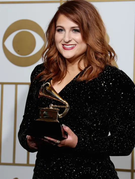 “Saya sangat mencintai keluarga saya. Tanpa mereka saya tidak akan berada di sini hari ini. Terima kasih kepada tim saya dan semua orang yang membuat saya di sini. Akan menangis bahagia sepanjang malam.”  tulisnya di akun instagram. (AFP/Bintang.com)