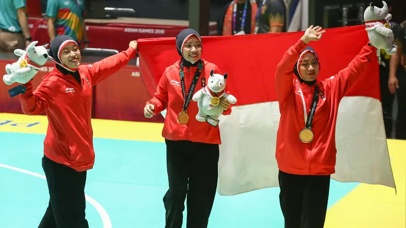 Pencak Silat Seni Beregu Putri Sabet Emas ke-27 untuk Indonesia