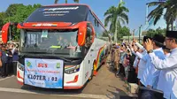393 Jemaah Calon Haji Kloter 2 Kota Tangerang Diberangkatkan ke Asrama Pondok Gede