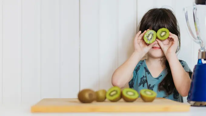 Bikin Anak Semangat Makan! Kenali 5 Manfaat Snack Sehat untuk Tumbuh Kembang Si Kecil
