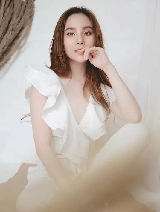 (Instagram/agatha_chelsea)