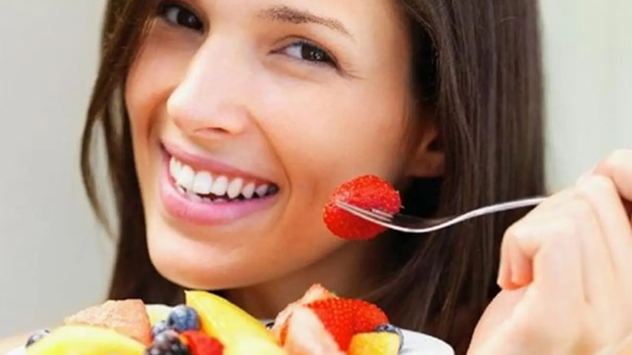 makan-buah-130923c.jpg