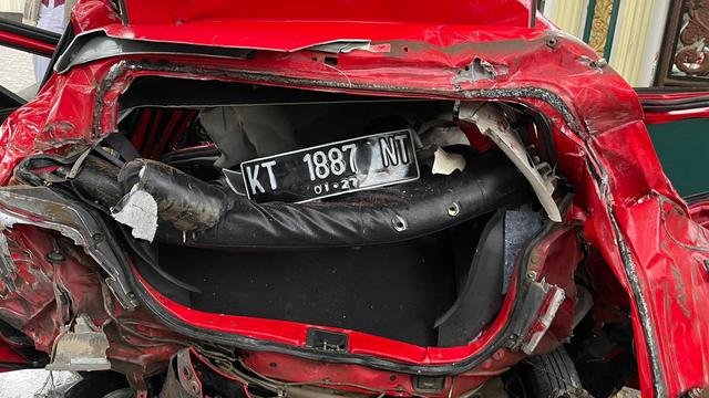 Polisi: Kecelakaan di Turunan Rapak Balikpapan Murni karena ...
