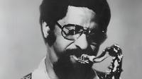 Sonny Rollins, the 'Saxophone Colossus,' has died at the age of 95, according to his official website. Here's a look at his career and lasting legacy. (Photo: Wikimedia Commons)