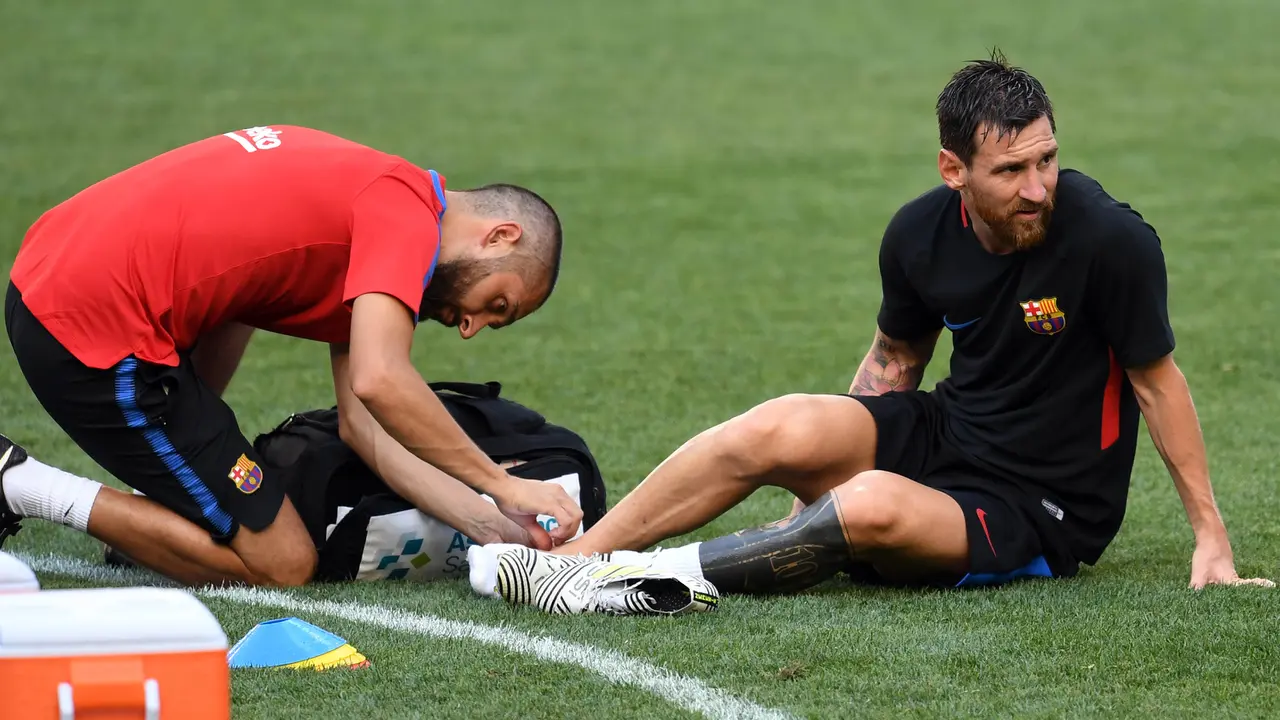 FOTO: Lionel Messi dan Neymar Dikejar Fans saat Pramusim di AS