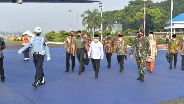 Wakil Presiden (Wapres) Ma'ruf Amin bertolak ke Tasikmalaya Jawa Barat pagi ini, Selasa (8/6/2021). Ma'ruf akan menghadiri Rembuk Nasional Vokasi dan Kewirausahaan Balai Latihan Kerja (BLK) Komunitas Tahun 2020.