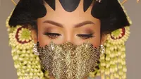 Makeup artist Arman Armano memperkenalkan inspirasi masker pernikahan saat pandemi corona covid-19 (Dok.Instagram/@armanarmanohttps://www.instagram.com/p/B-yg8mUn9mc/Komarudin)