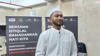 Rilis Varian Terbaru di Masjid Istiqlal, Kopi Tubruk Gadjah Special Mix Hadirkan Ustaz Alfie Alfandy hingga Armand Maulana (doc: Liputan6.com/Sulung Lahitani)