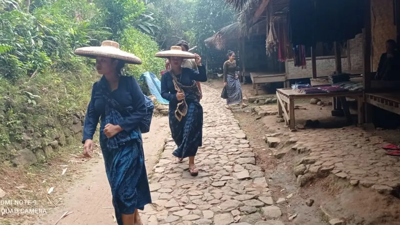 Kampung Suku Badui Dalam