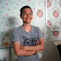 Film yang akan tayang di bioskop pada akhir tahun 2015 mendatang juga dibintangi oleh Lala Karmela (Meira-istri Ernest), Morgan Oey, Brandon Salim, Ferry Salim, Olga Lydia dan masih banyak lainnya. (Deki Prayoga/Bintang.com)