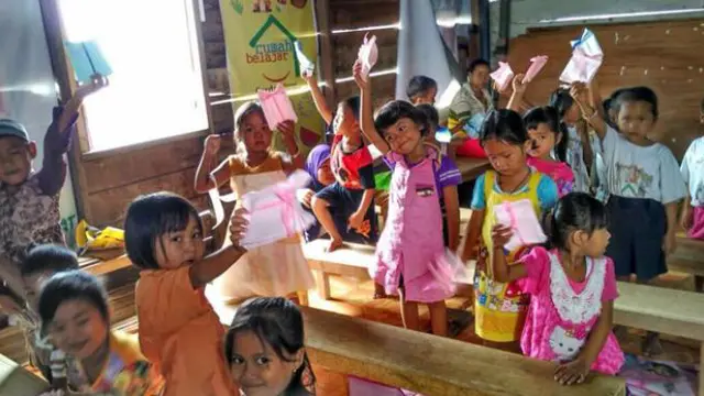 Ruang Belajar Ceria, Ketulusan Para Anak Muda Berbagi Ilmu
