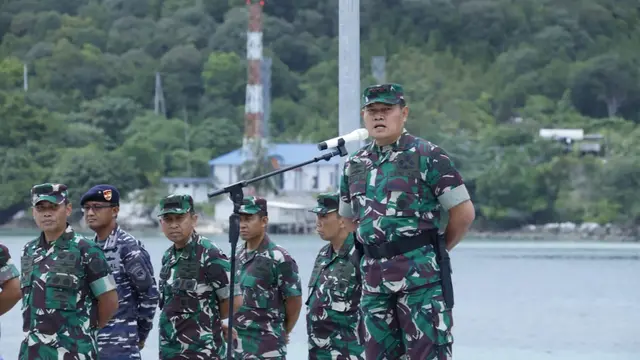 Gagah dan sangarnya pasukan TNI gelar apel siap amankan Laut Natuna dari kapal China.