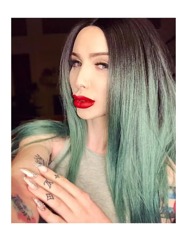 Kyleigh Potts, transgender habiskan Rp 1 M demi mirip Kylie Jenner