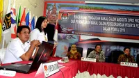 KPU Provinsi Bengkulu membuka pendaftaran Bakal Calon Anggota DPD RI Periode 2019-2024 (Liputan6.com/Yuliardi Hardjo)